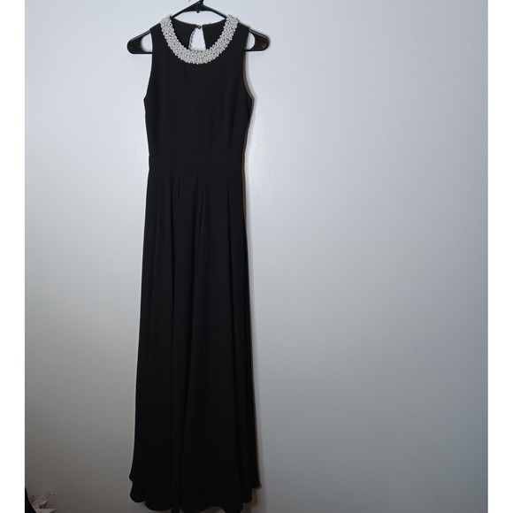 Fame And Partners Gown Dress Women Size 4 Black Pearl Trim Open Back Formal Maxi Fame And Partners Gown Dress Women Size 4 Black Pearl Trim Open Back Formal Maxi